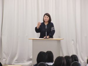 後期の宗教研究がはじまって 清泉ライフ 新着のお知らせ 清泉女学院中学高等学校 後期の宗教研究がはじまって 清泉ライフ 新着のお知らせ 清泉女学院中学高等学校